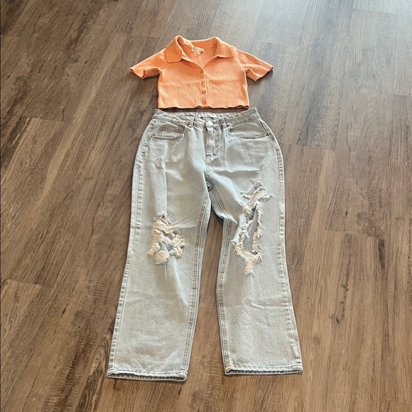 Stylish Distressed Women Jeans and top - Picture 1 of 3